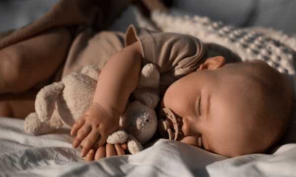 خواب نوزادان نکات مهمی که باید بدانید